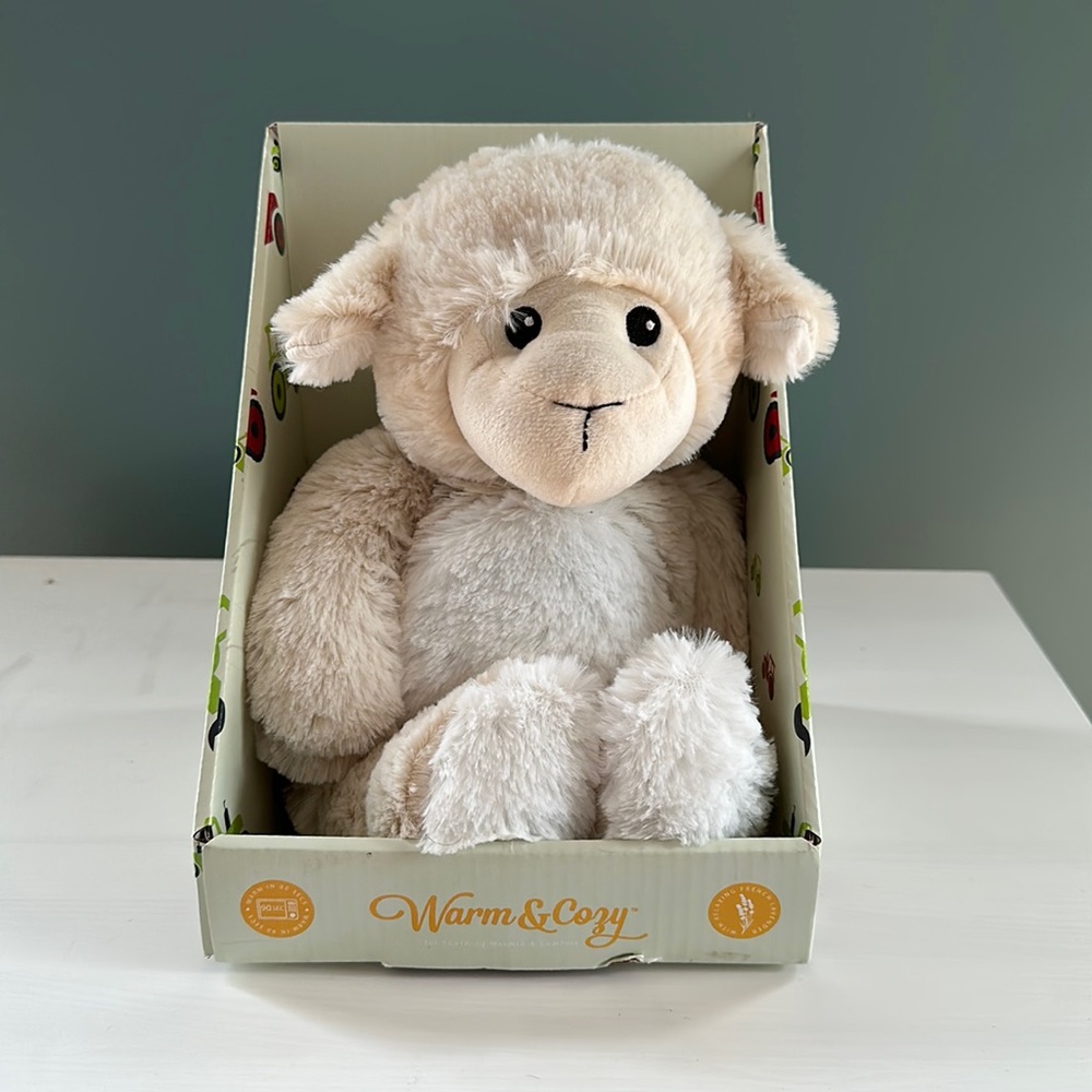 Heatable Lavender Scented Stuffed Lamb